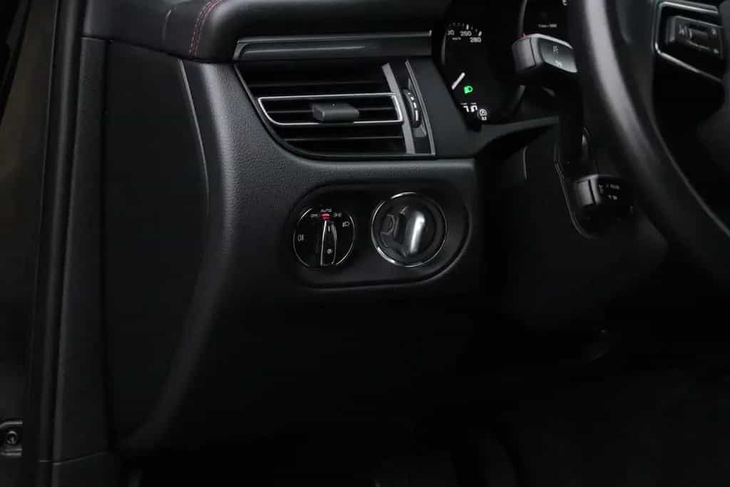 Porsche Macan 2.0 266 PK | NW MODEL | SPORTCHRONO | LEDE 01/2022-photo-22