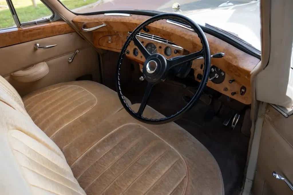 Rolls-Royce Wraith SILVER Hooper LWB 02/1954-photo-15
