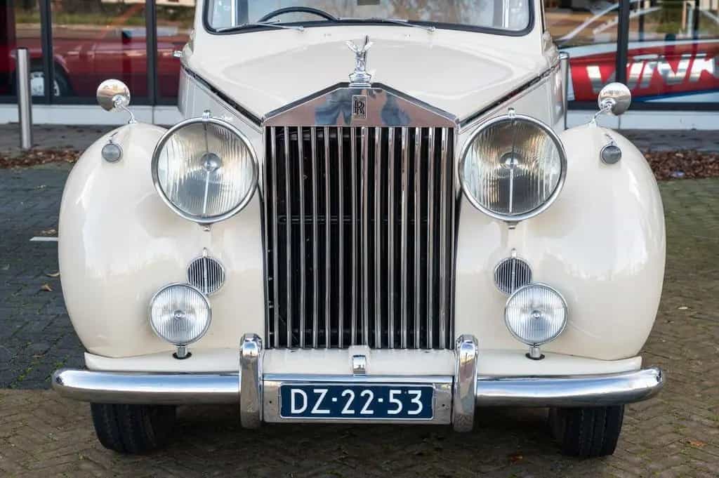 Rolls-Royce Wraith SILVER Hooper LWB 02/1954-photo-26