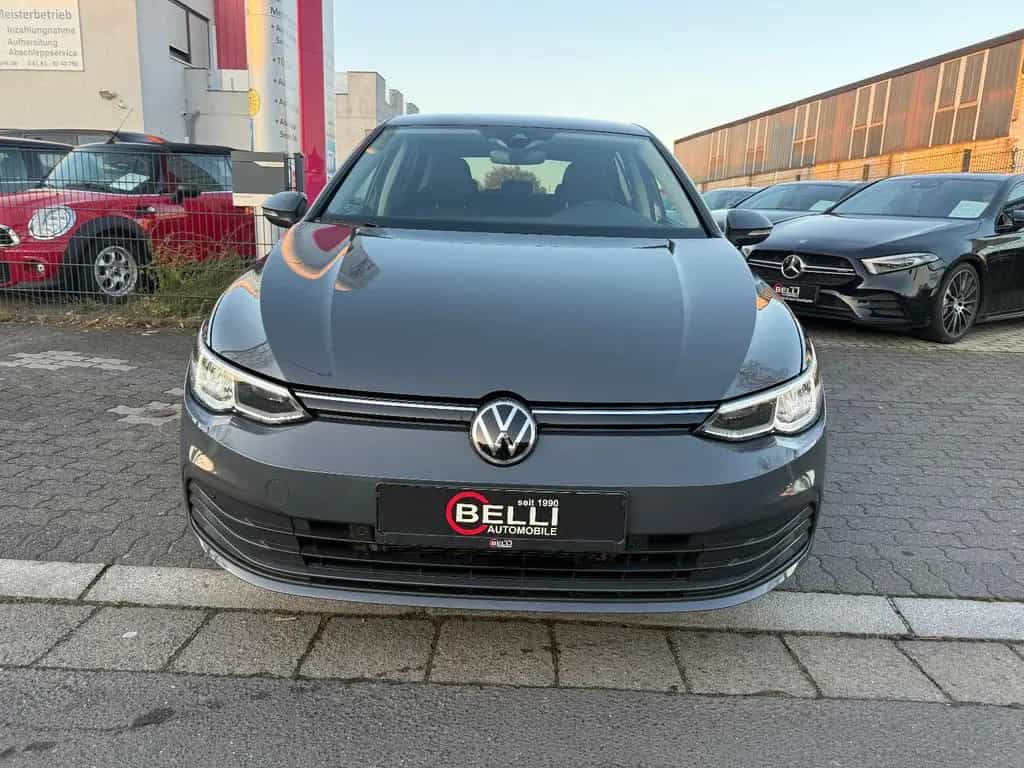 Volkswagen Golf VIII Lim. United ACC R.Kamera FINANZIERUNG 10/2020-photo-1