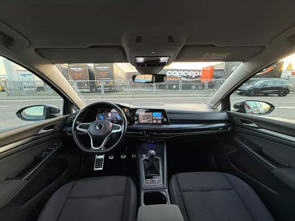 Volkswagen Golf VIII Lim. United ACC R.Kamera FINANZIERUNG 10/2020-photo-12