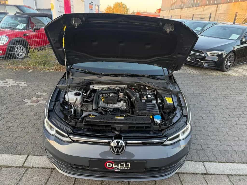 Volkswagen Golf VIII Lim. United ACC R.Kamera FINANZIERUNG 10/2020-photo-19