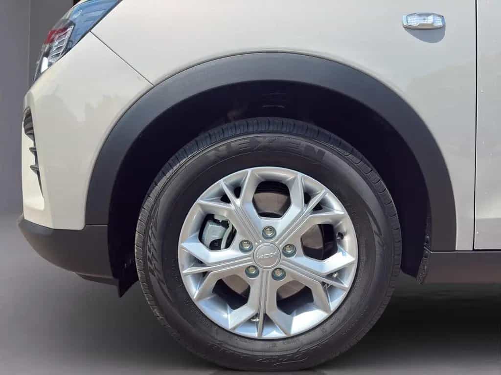 KGM Tivoli Essential 1.5 2WD *SHZ/RFK/APP/PDC* null-photo-14