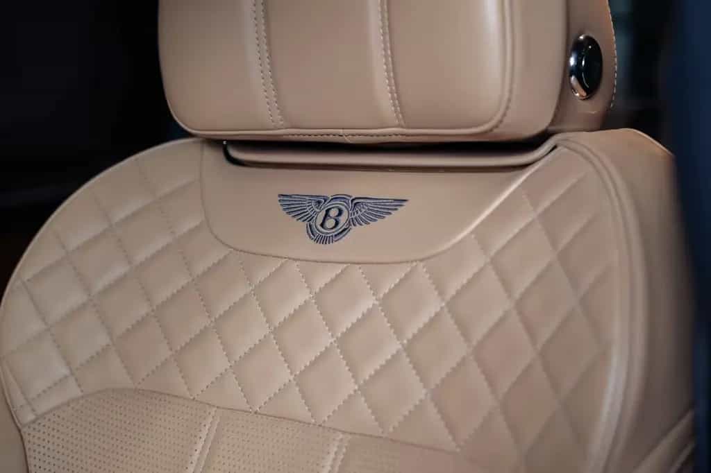 Bentley Bentayga 6.0/W12/4WD/Pano/Massage/360/ACC 03/2017-photo-16