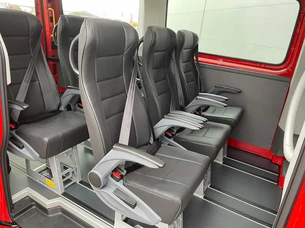 MAN TGE 3.180 Kombi L3H2 FEUERWEHR AHK DAB SITZH PDC 04/2026-photo-11