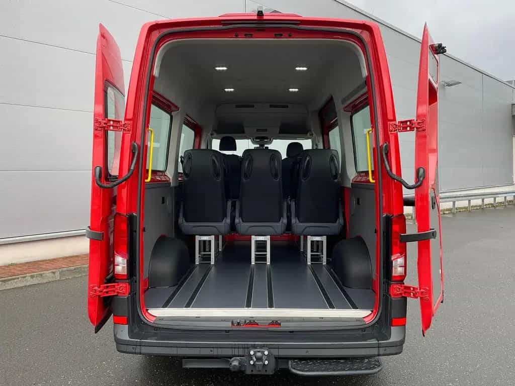MAN TGE 3.180 Kombi L3H3 FEUERWEHR LED TEMPOMAT AHK 03/2026-photo-8