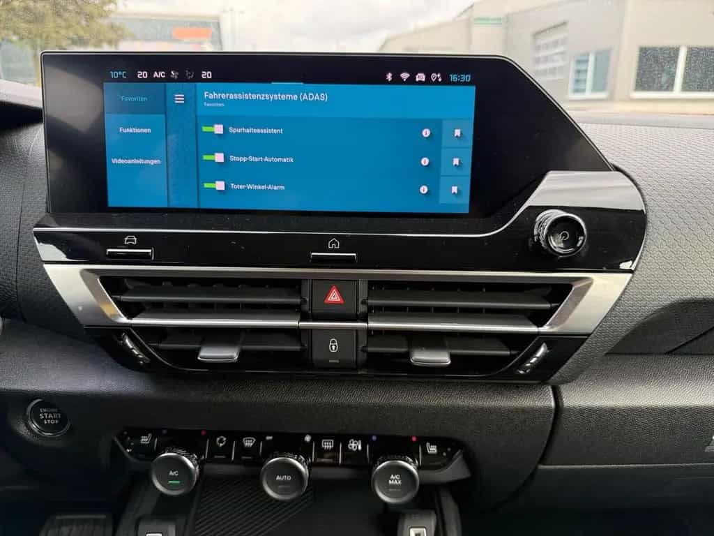 Citroën C4 Shine SITZHEIZUNG+TEMPOMAT+LENKRAD-HEIZUNG 10/2023-photo-11