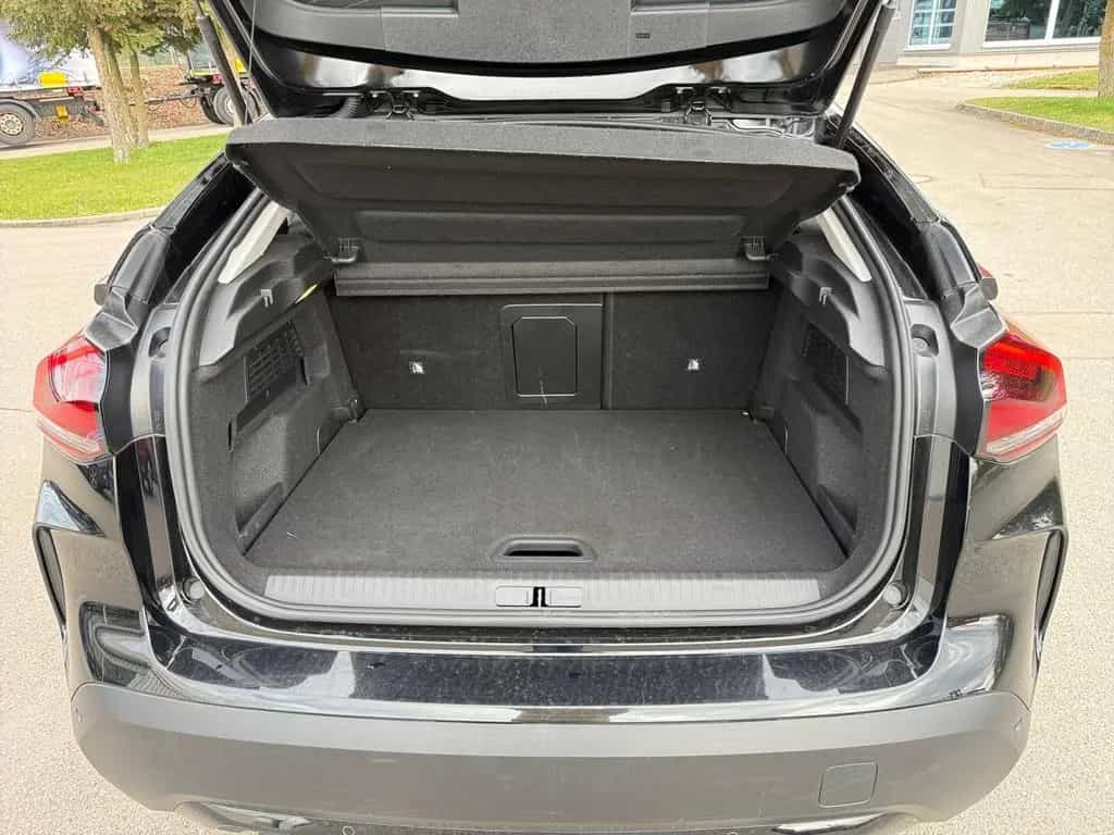 Citroën C4 Shine SITZHEIZUNG+TEMPOMAT+LENKRAD-HEIZUNG 10/2023-photo-15
