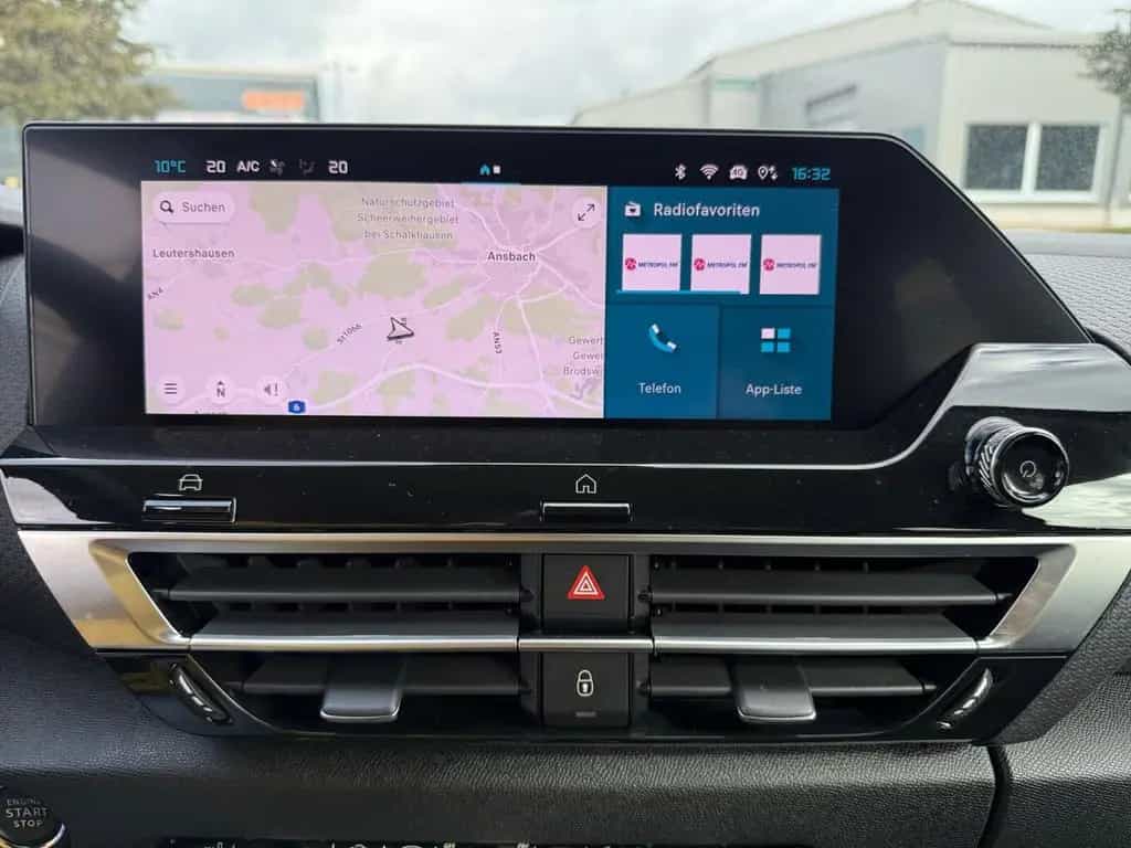 Citroën C4 Shine SITZHEIZUNG+TEMPOMAT+LENKRAD-HEIZUNG 10/2023-photo-19