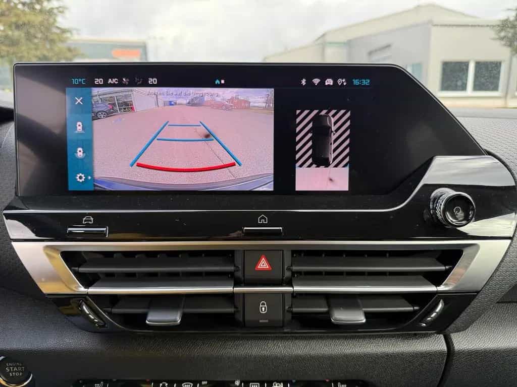Citroën C4 Shine SITZHEIZUNG+TEMPOMAT+LENKRAD-HEIZUNG 10/2023-photo-20