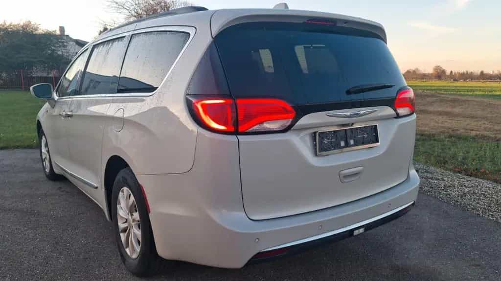 Chrysler Pacifica 3.7 07/2017-photo-14