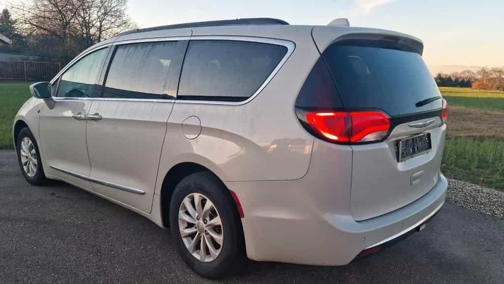 Chrysler Pacifica 3.7 07/2017-photo-16