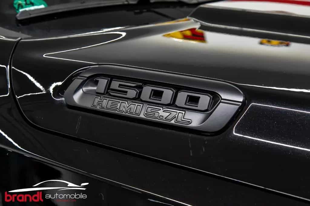 Dodge RAM 5.7 L Hemi 1.500 Limited / LPG / DE 10/2019-photo-14
