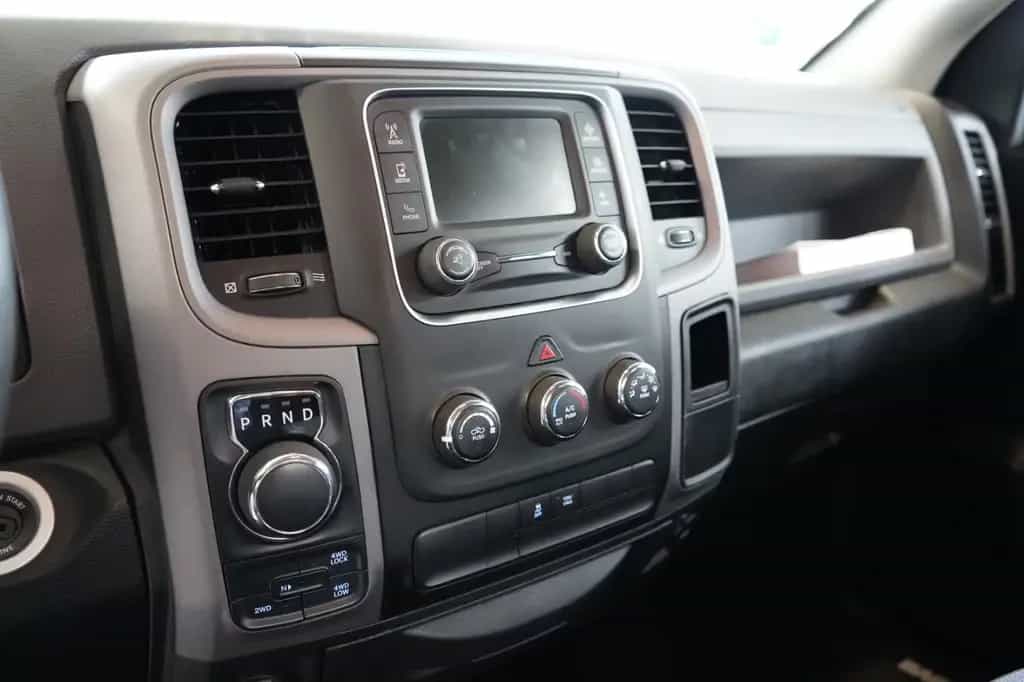Dodge RAM 1500 5.7l V8 *LPG-Gasanlange 07/2019-photo-12
