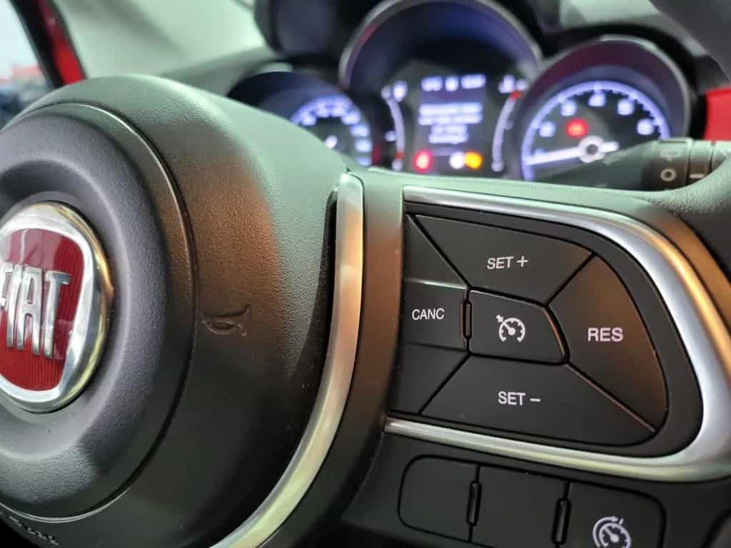 Fiat 500X Cross*PANO/SCHIEBE*AUTOMATIK*AHK*KAMERA 02/2019-photo-20