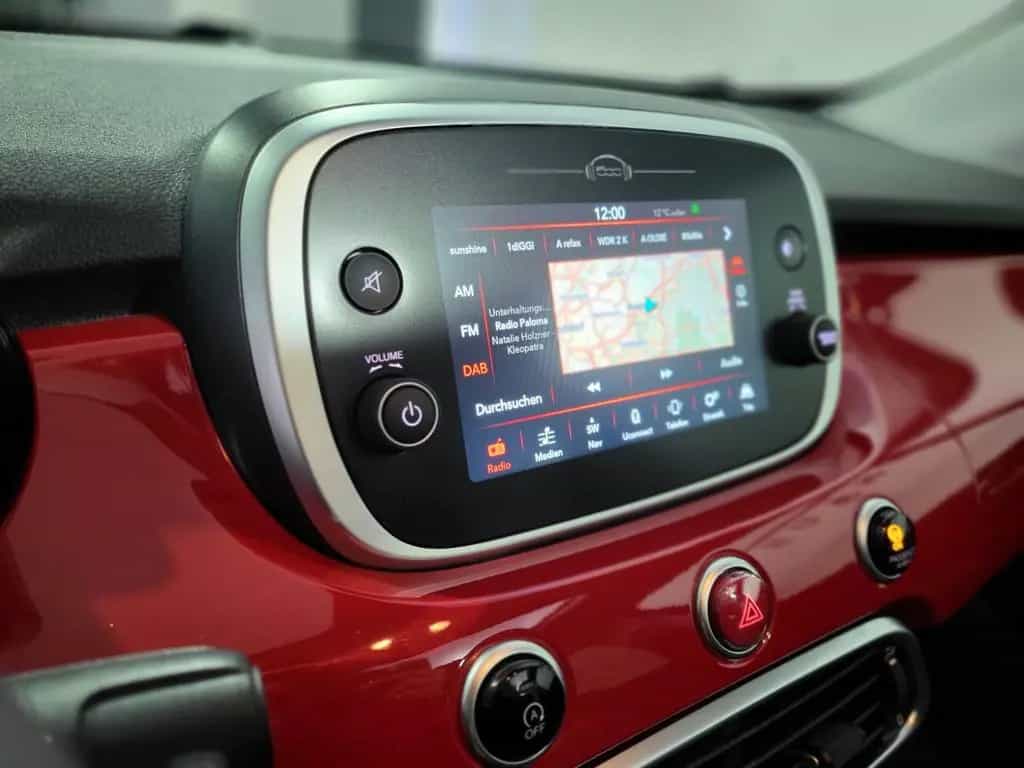 Fiat 500X Cross*PANO/SCHIEBE*AUTOMATIK*AHK*KAMERA 02/2019-photo-22