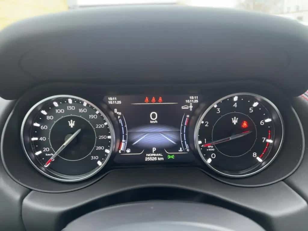 Maserati Levante Modena S AWD 430PS PANO-CARBON-360Grad 04/2023-photo-11