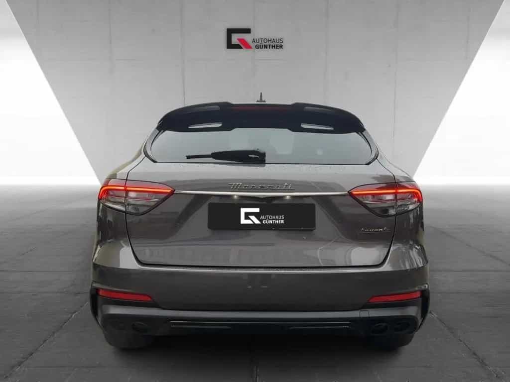 Maserati Levante Modena S AWD 430PS PANO-CARBON-360Grad 04/2023-photo-2