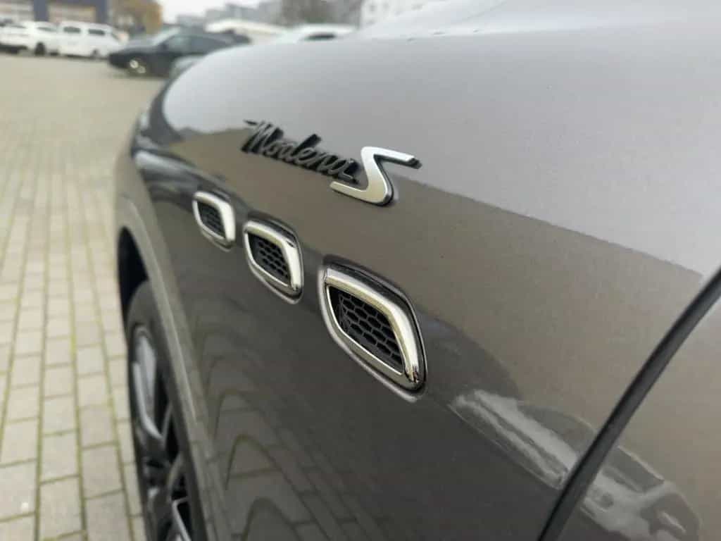 Maserati Levante Modena S AWD 430PS PANO-CARBON-360Grad 04/2023-photo-7
