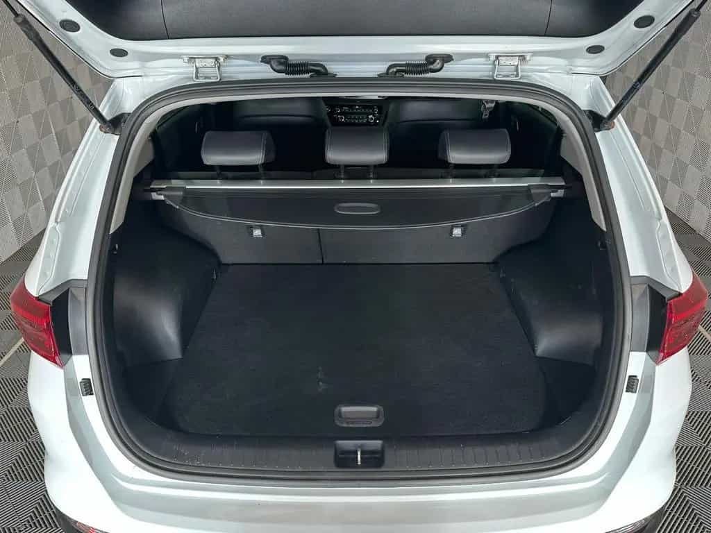 Kia Sportage 4WD*SPIRIT*BiLED-LEDER-R.KAM-JBL-SHZ-19 10/2020-photo-4