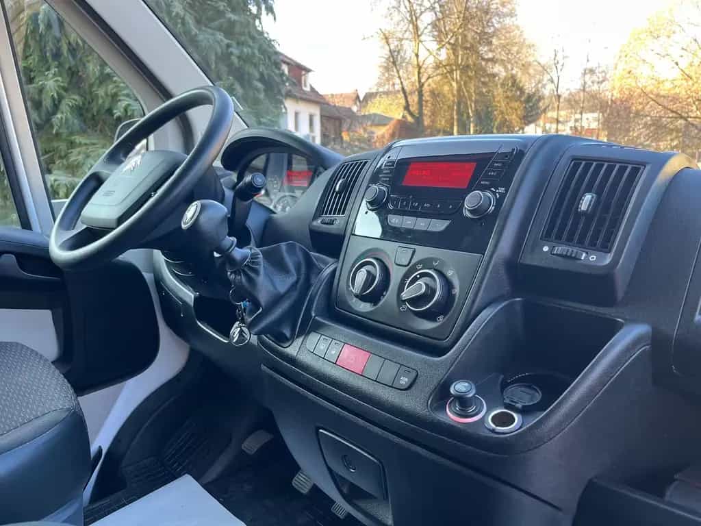 Citroën Jumper XXL KOFFER MIT PORTALTÜREN TEMPOMAT LED 08/2017-photo-2