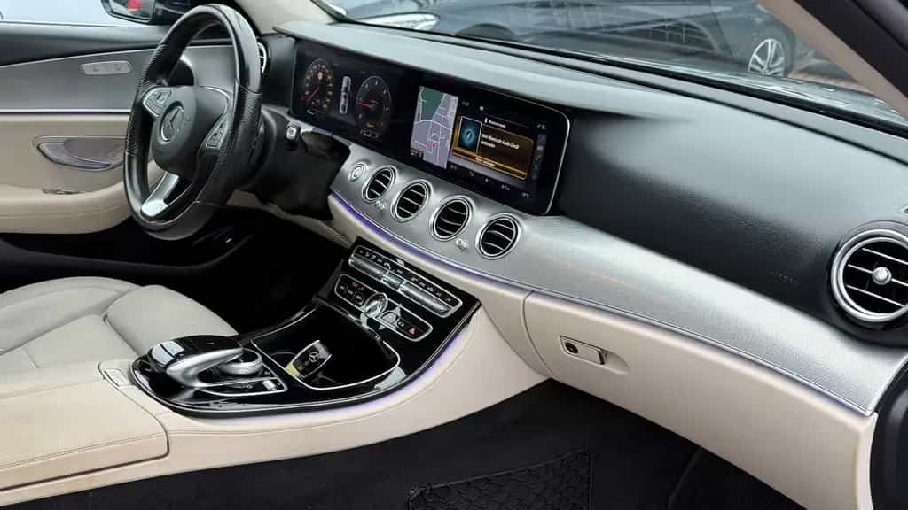 Mercedes-Benz E 220 d Limousine | WIDESCREEN | AUTOMATIK | HUD 03/2017-photo-12
