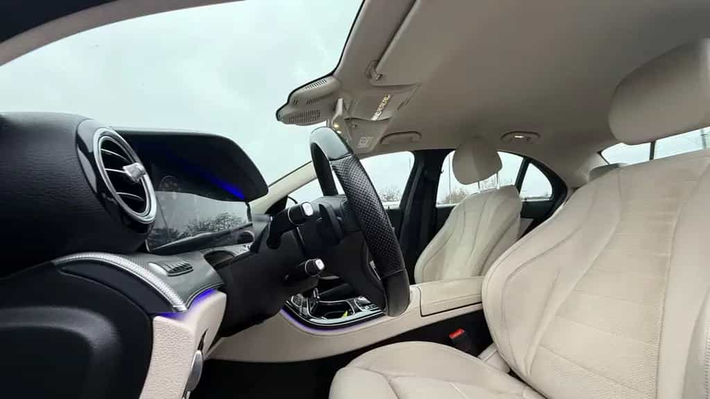 Mercedes-Benz E 220 d Limousine | WIDESCREEN | AUTOMATIK | HUD 03/2017-photo-18