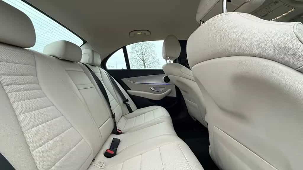 Mercedes-Benz E 220 d Limousine | WIDESCREEN | AUTOMATIK | HUD 03/2017-photo-22