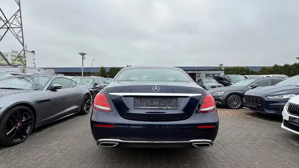 Mercedes-Benz E 220 d Limousine | WIDESCREEN | AUTOMATIK | HUD 03/2017-photo-5