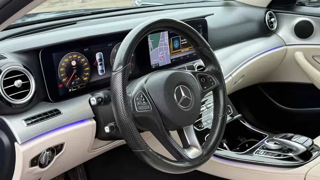 Mercedes-Benz E 220 d Limousine | WIDESCREEN | AUTOMATIK | HUD 03/2017-photo-6