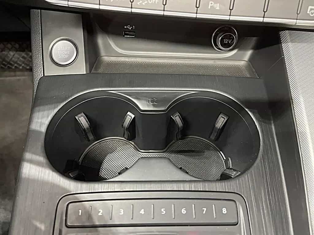 Audi A5 40 TDI S-tronic quattro LED PANO NAVI SHZ PDC 05/2019-photo-29