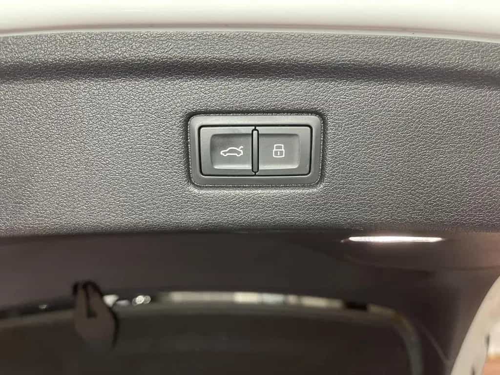 Audi A5 40 TDI S-tronic quattro LED PANO NAVI SHZ PDC 05/2019-photo-36