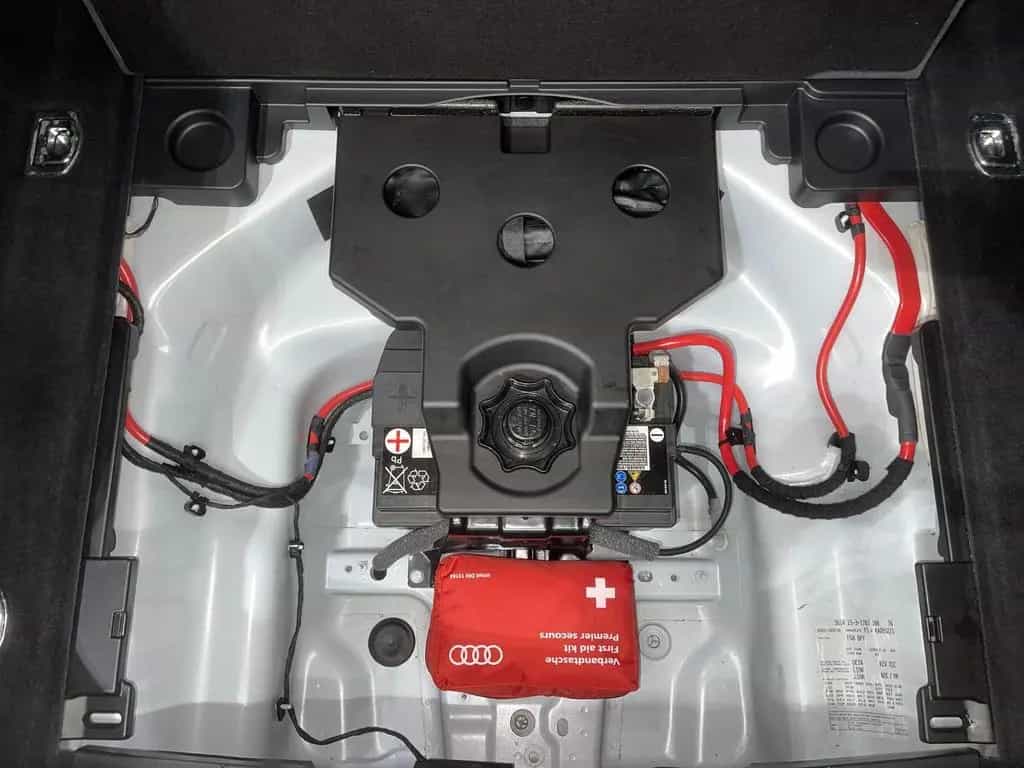 Audi A5 40 TDI S-tronic quattro LED PANO NAVI SHZ PDC 05/2019-photo-39