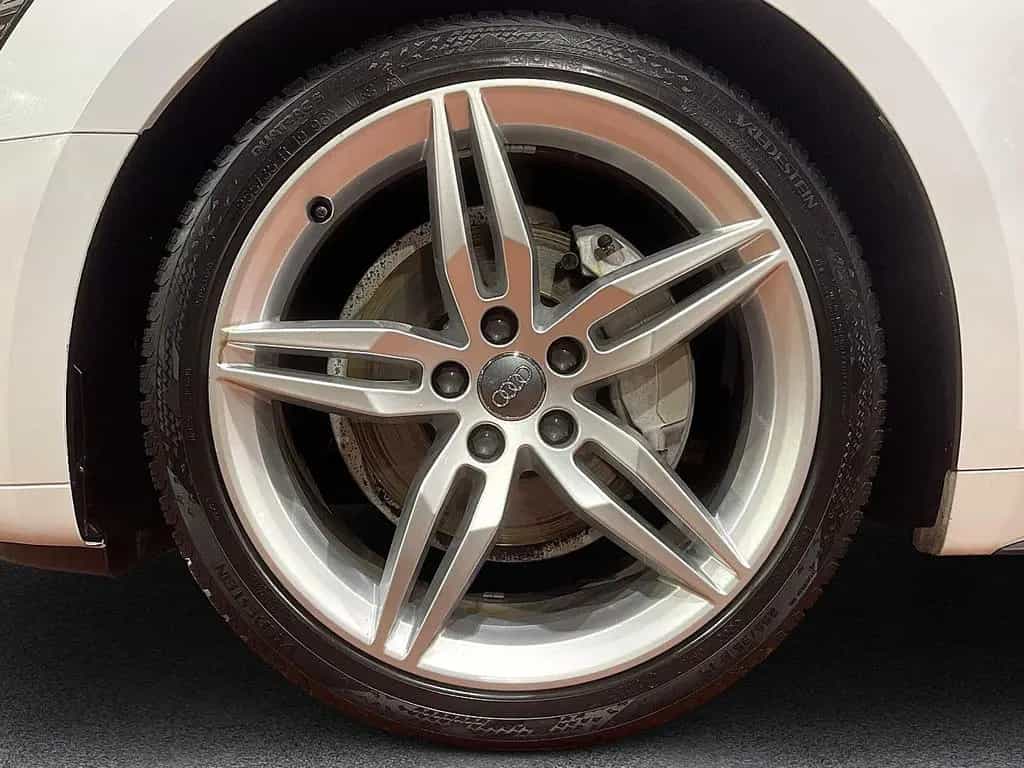 Audi A5 40 TDI S-tronic quattro LED PANO NAVI SHZ PDC 05/2019-photo-42