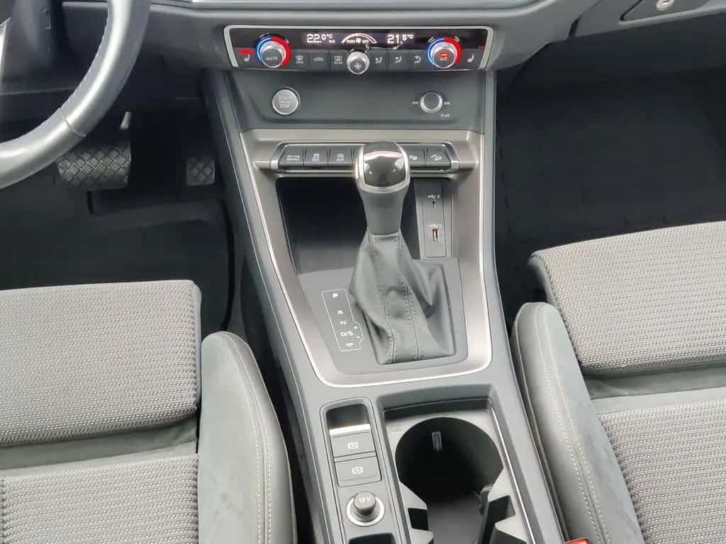 Audi Q3 40 TFSI S line qu. AHK*Matrix*360°*B&O*Pano* 01/2020-photo-6