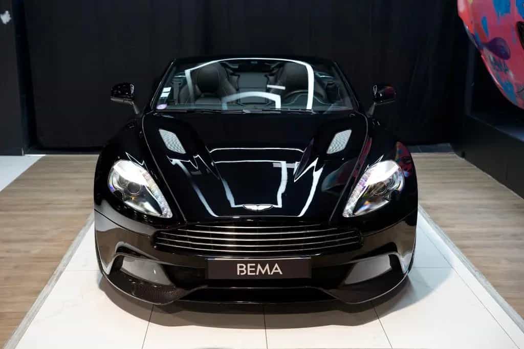 Aston Martin Vanquish volante*B&O*Carbon ceramic*Onyx Black 10/2016-photo-2