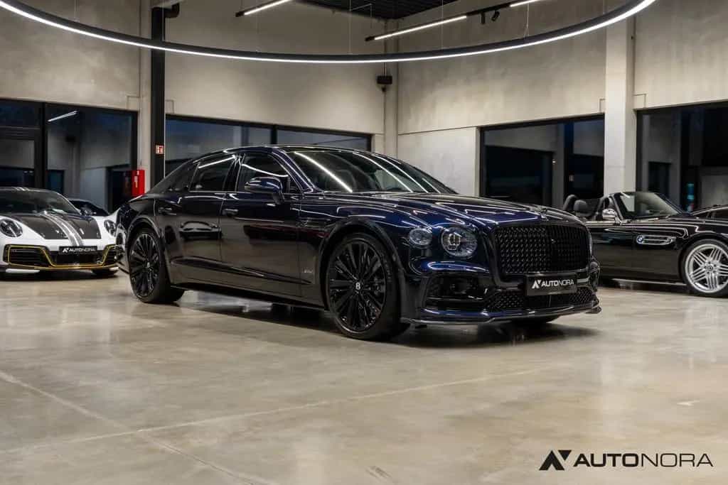 Bentley Flying Spur W12 Speed Mulliner Blackline RSE 08/2023-photo-10