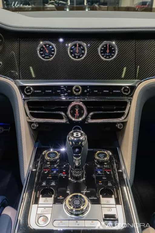 Bentley Flying Spur W12 Speed Mulliner Blackline RSE 08/2023-photo-24