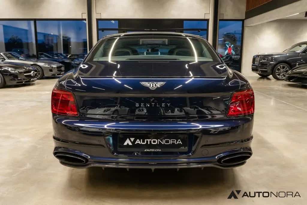 Bentley Flying Spur W12 Speed Mulliner Blackline RSE 08/2023-photo-8