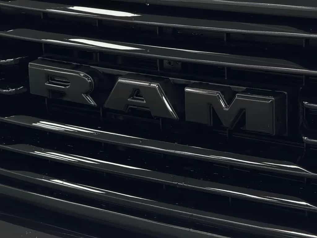 Dodge RAM 5.7 V8 HEMI Laramie Sport Night LED Garantie 01/2022-photo-14