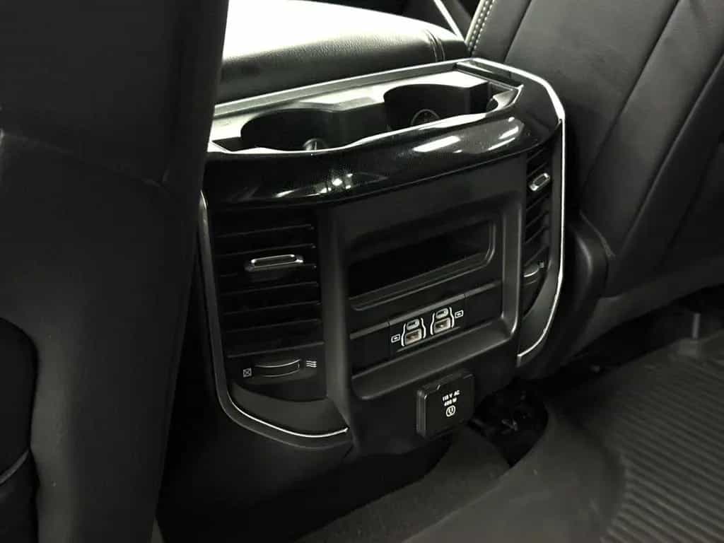 Dodge RAM 5.7 V8 HEMI Laramie Sport Night LED Garantie 01/2022-photo-37