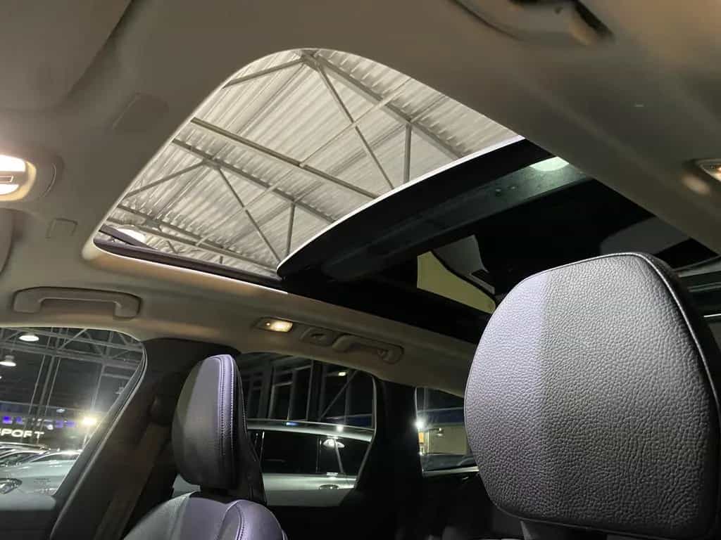 Volvo XC60 Ultimate Dark*AWD*HUD*360Cam*LED*SHZ*Pano* 10/2022-photo-16