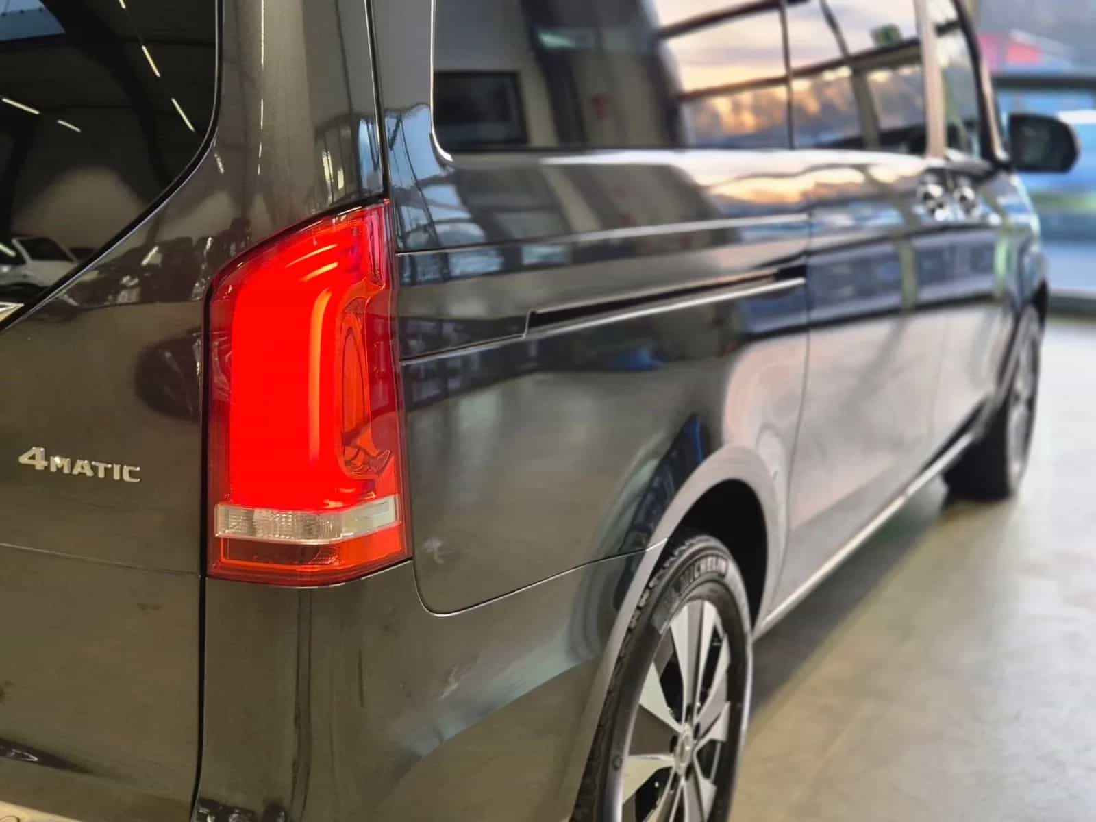Mercedes-Benz V-Class 250 05/2024-photo-10