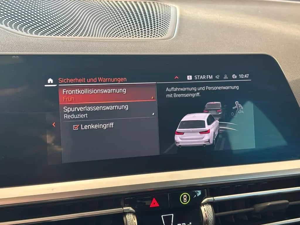 BMW 320 d Touring Sport Line+Panorama+Himmel schwarz 10/2021-photo-13