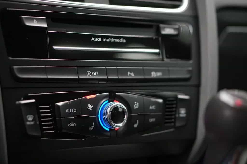Audi A5 SB 2.0 TFSI S-LINE|XENON|NAVI|ACC|KEYLESS 10/2014-photo-24