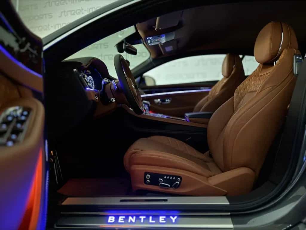 Bentley Continental GT 6.0 W12 4WD *Mulliner* 1Besitz*Standheizung* 01/2019-photo-34