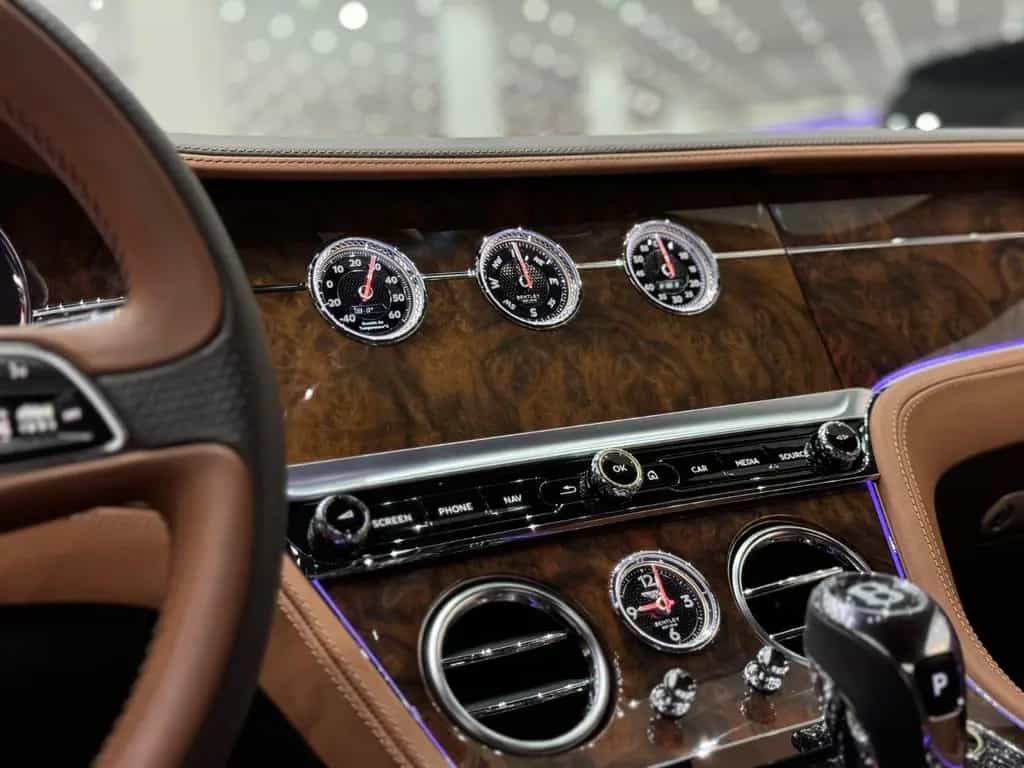 Bentley Continental GT 6.0 W12 4WD *Mulliner* 1Besitz*Standheizung* 01/2019-photo-45