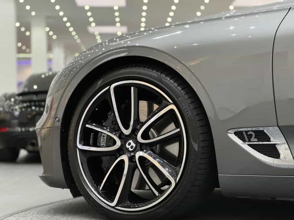 Bentley Continental GT 6.0 W12 4WD *Mulliner* 1Besitz*Standheizung* 01/2019-photo-8