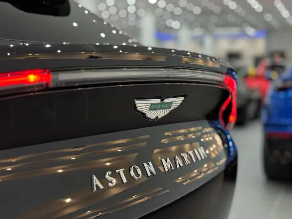 Aston Martin DBX 4.0 V8 DBX707 *AMR24* Neuwagenzustand* 05/2025-photo-13