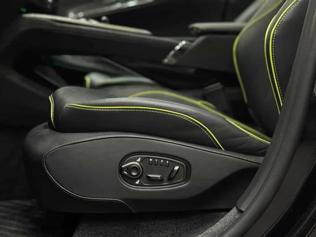 Aston Martin DBX 4.0 V8 DBX707 *AMR24* Neuwagenzustand* 05/2025-photo-23